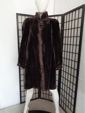 EXCELLENT BROWN SHEARED BEAVER FUR COAT JACKET WOMEN WOMAN SIZE 10 NEW LINING!